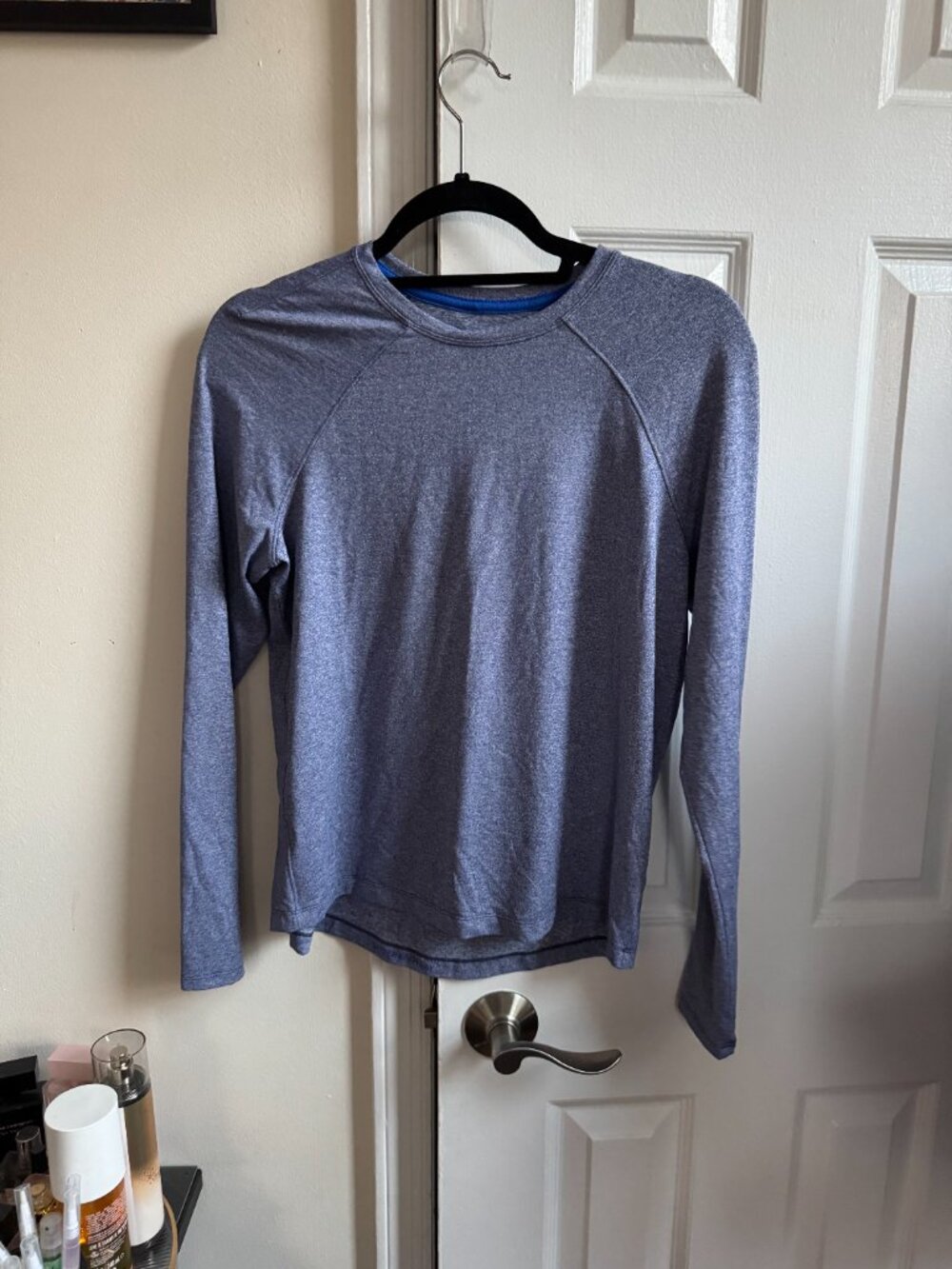 lululemon License to Train Classic-Fit Long-Sleeve Shirt Heather Larkspur - Picture 2 of 4